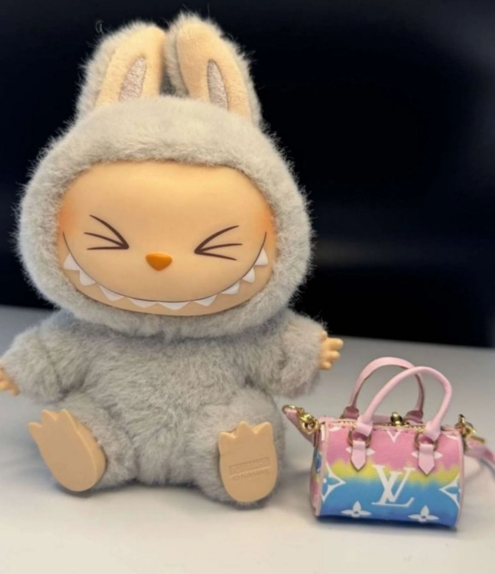 Bolsito miniatura exclusivo marca luxury para Labubu